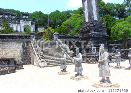 越南順化啟定陵 132371766