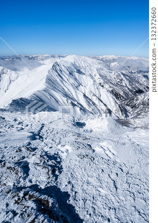 Snowy mountain Tanigawadake in the midst of winter 132372660