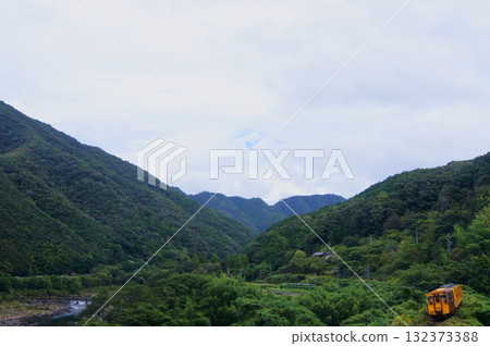 【予土線三兄弟中的老大】四萬電車 【予土線三兄弟中的老大】四萬電車 132373388