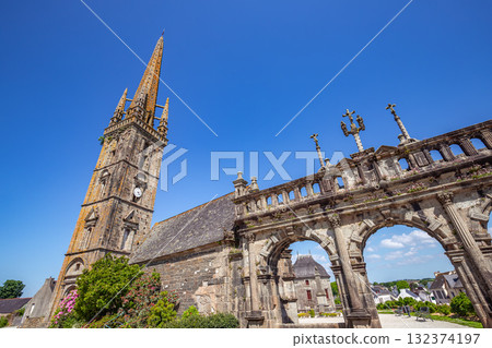Parish close church of Sizun, finistere, brittany, france Parish close church of Sizun, finistere, brittany, france 132374197