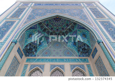 烏茲別克首都塔什幹伊斯蘭文明中心美麗的外觀 烏茲別克首都塔什幹伊斯蘭文明中心美麗的外觀 132374345