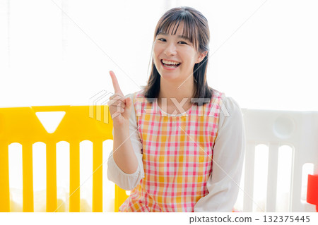 保姆女人 132375445