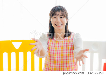 保姆女人 132375450