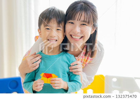 Nursery teachers and children Nursery teachers and children 132375470