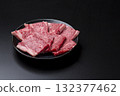 黑色背景中的烤和牛肋骨 黑色背景中的烤和牛肋骨 132377462