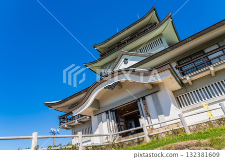 小牧山城是織田信長建造的石造城堡，目前仍在繼續發掘（愛知縣小牧市） 132381609