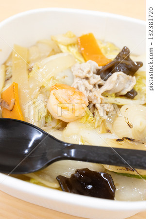 Delicious Chinese bowl lunch Delicious Chinese bowl lunch 132381720