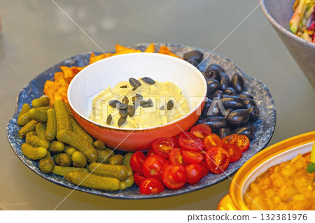 Hummus Dip With Vegetables Hummus Dip With Vegetables 132381976