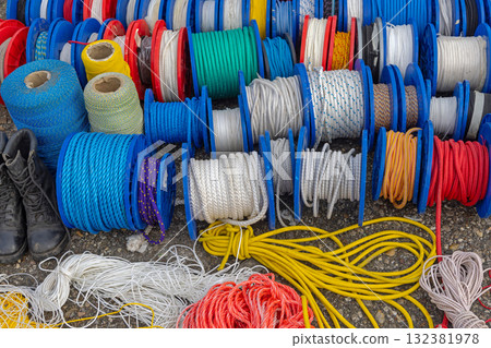 New Ropes Spools 132381978