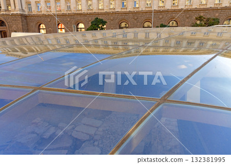 Glass Dome Cover Sofia 132381995