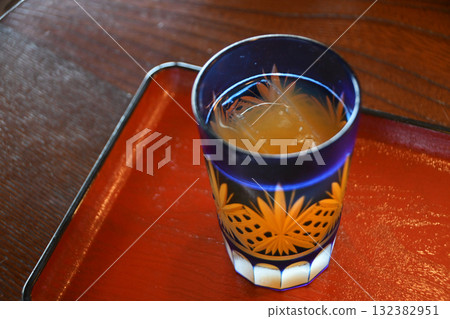 Honey laundry 132382951