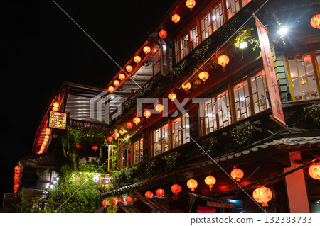 Lantern-lit streets of Jiufen / Taiwan Lantern-lit streets of Jiufen / Taiwan 132383733