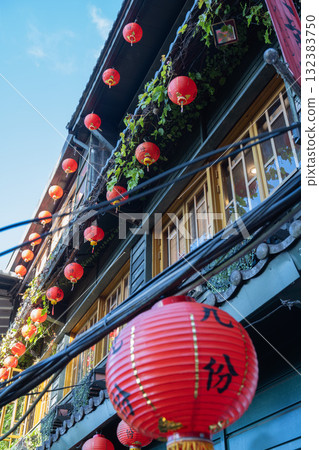 Daytime lanterns in Jiufen / Taiwan 132383750
