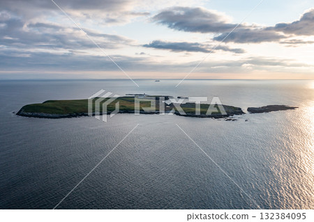 Aerial view of Rathlin O'Birne island in County Donegal, Irleand 132384095