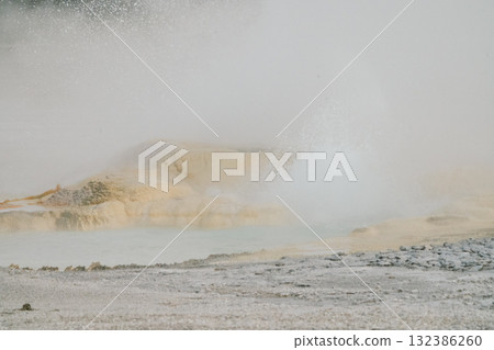 什麼是間歇泉？ 212 132386260