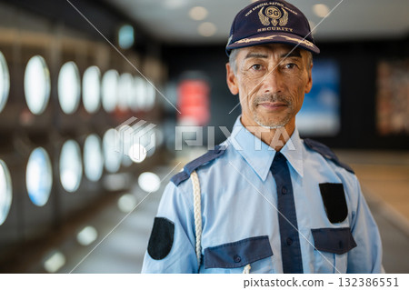 Security guard, guard, senior man Security guard, guard, senior man 132386551