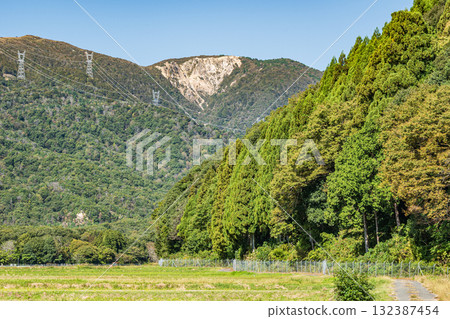 Autumn Satoyama Landscape, Makino Town, Takashima City, Shiga Prefecture Autumn Satoyama Landscape, Makino Town, Takashima City, Shiga Prefecture 132387454