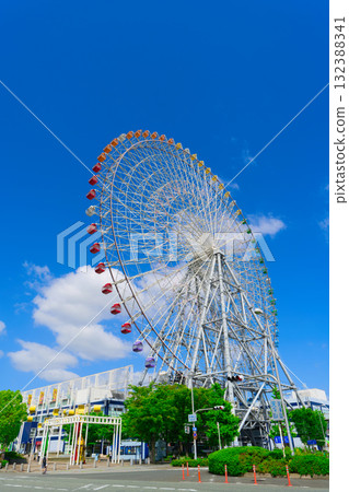 [大阪府] 6月：從大阪港站步行，前往大阪海遊館和樂高樂園，與家人一起觀光 132388341