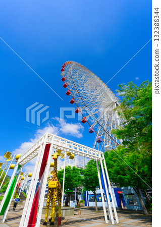 [大阪府] 6月：從大阪港站步行，前往大阪海遊館和樂高樂園，與家人一起觀光 132388344