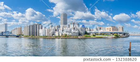 "Tokyo" Sumida River scenery near Fukagawa, Koto Ward 132388620