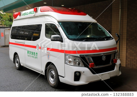 ambulance ambulance 132388883