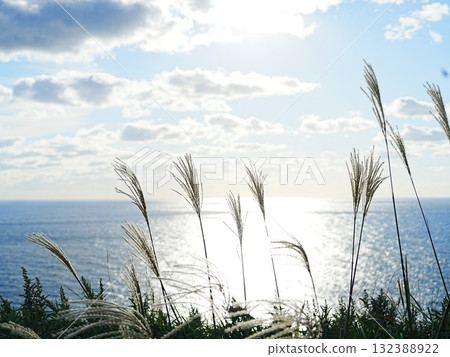Hokkaido's spectacular autumn sunset at Cape Kamui 132388922