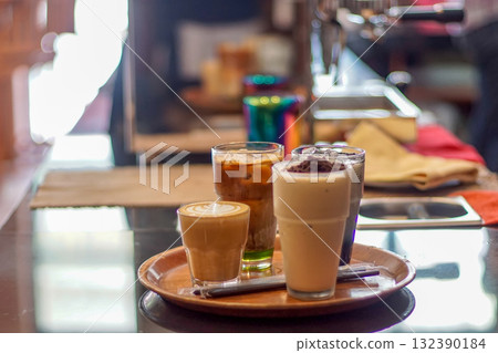 coffee, cappuccino, drink 132390184