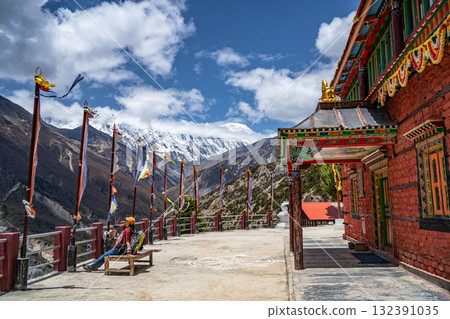 Spring in Nepal's Annapurna Circuit 132391035