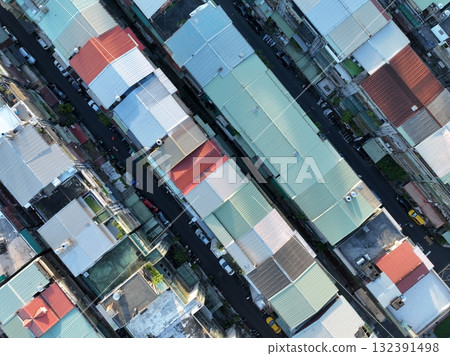 Iron house 132391498