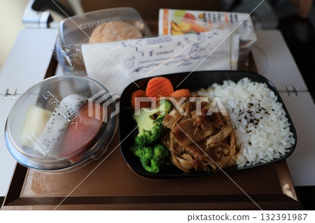 飛機餐 132391987