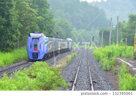 JR北海道石北本線留邊芝站~生田原站之間的景色(2023年夏季) JR北海道石北本線留邊芝站~生田原站之間的景色(2023年夏季) 132395001