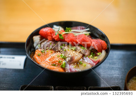 Seafood donburi and whole mentaiko at Yanagibashi Union Market Seafood donburi and whole mentaiko at Yanagibashi Union Market 132395693