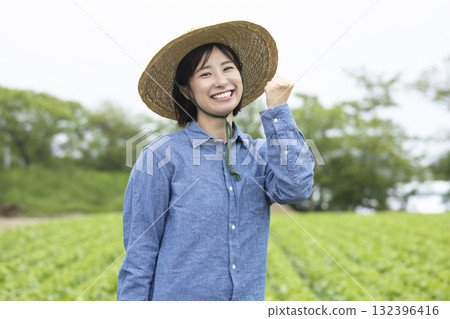 Young woman farming Young woman farming 132396416
