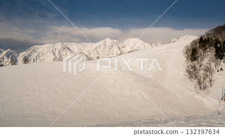 Snow-capped Northern Alps mountain range, Hakuba Village, Nagano Prefecture 132397634