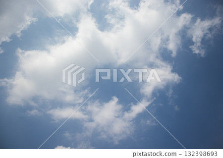各種形狀的雲 各種形狀的雲 132398693