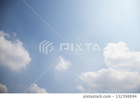 各種形狀的雲 132398694
