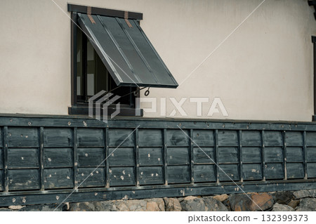 城堡窗戶和牆壁細節 城堡窗戶和牆壁細節 132399373