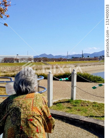 我很懷念我的家鄉二條山。 我很懷念我的家鄉二條山。 132400038