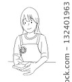 幼兒園老師觸摸智慧型手機（線條畫） 132401963