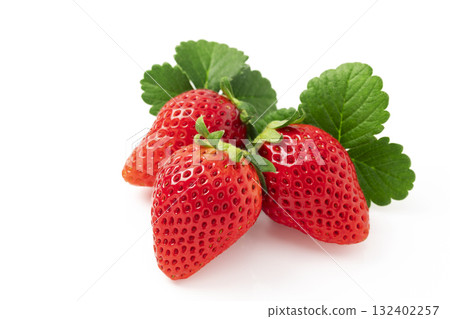 White background strawberry White background strawberry 132402257