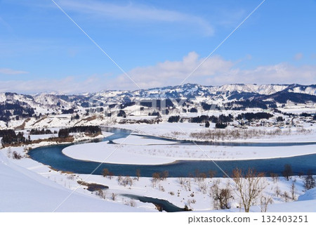 信濃川·越後Miyama冬季場景 信濃川·越後Miyama冬季場景 132403251