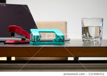 office stationary hole maker in office 132406432