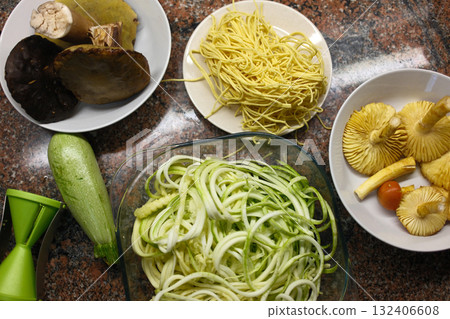 italian spaguetti pasta with nutritional carbohydrates 132406608