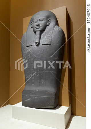Melbourne, Australia - July 2, 2024 : Sarcophagus lid of the dignitary Pakap on display at the National Gallery of Victoria in Melbourne, Australia on July 2, 2024. 132407048