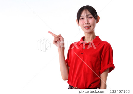 Smiling female worker instructing Smiling female worker instructing 132407163