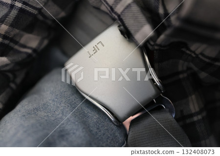 seat belt seat belt 132408073