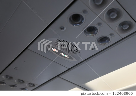 Overhead Panel 132408900