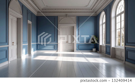優雅的古典風格空房間內部配有淡藍色的牆壁和白色的地板 132409414