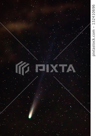 穿越太空的彗星-萊蒙彗星的光輝 穿越太空的彗星-萊蒙彗星的光輝 132410696