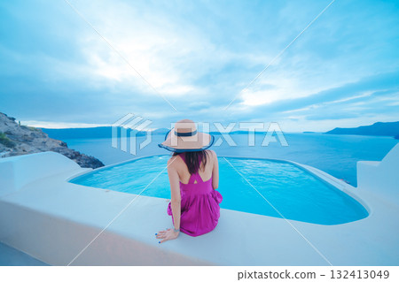 Santorini hotel pool 132413049